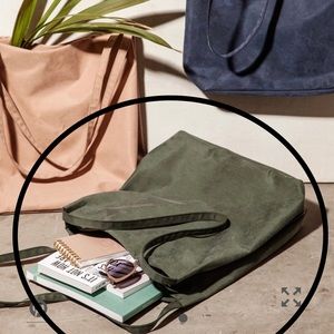 Minimal Tote Bag w/ Bag Insert